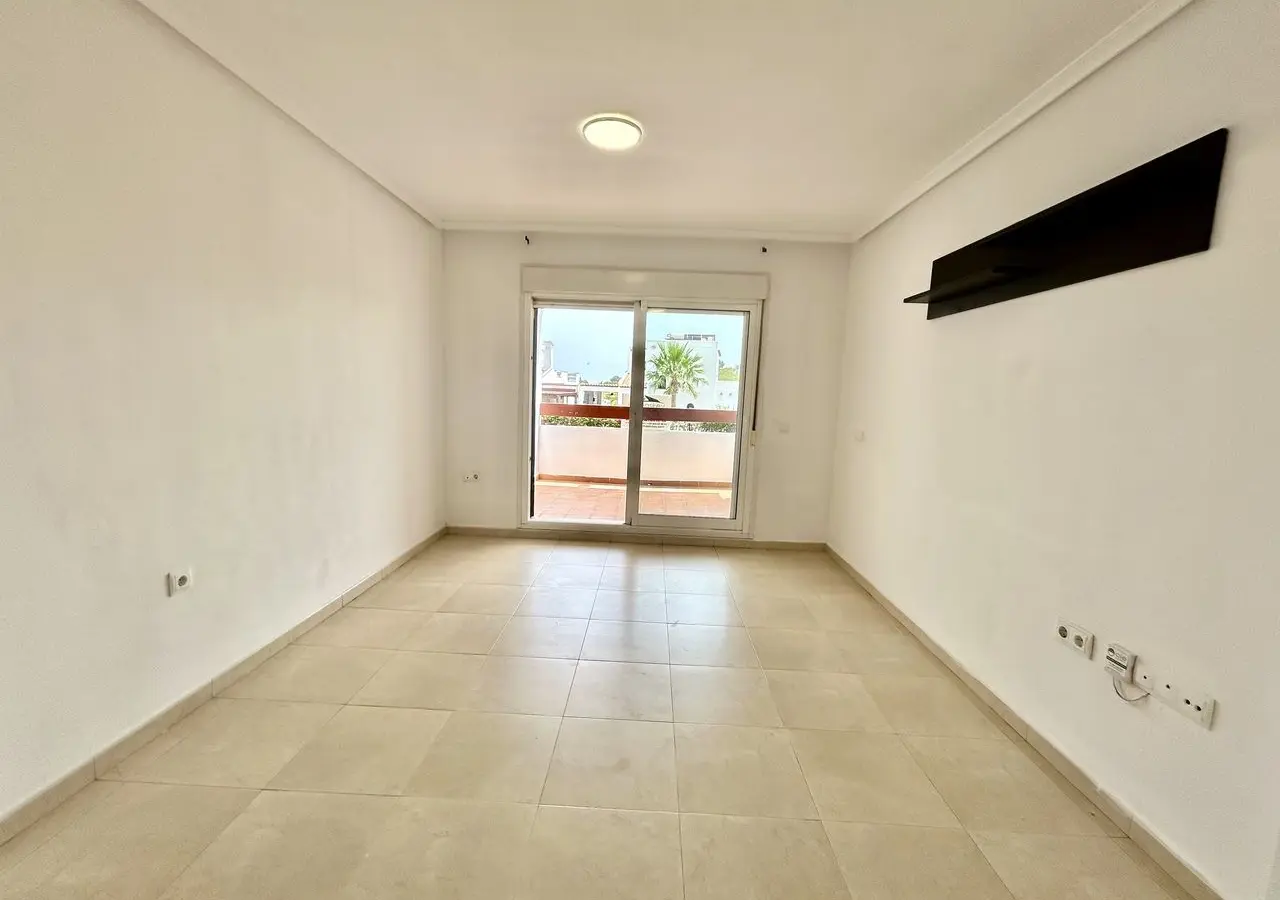 Apartment Of 60 M² In Orihuela Costa, Spain