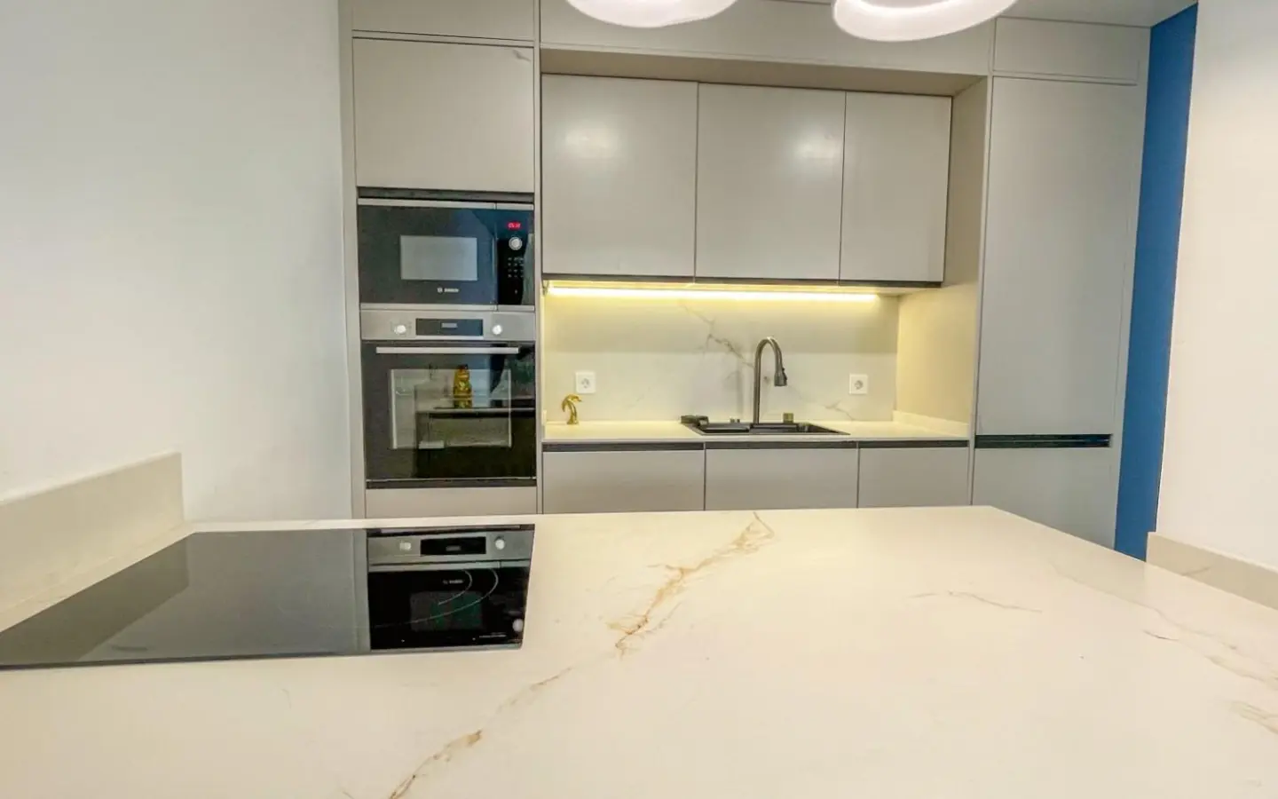 Apartment Of 91 M² In Torrevieja, Spain