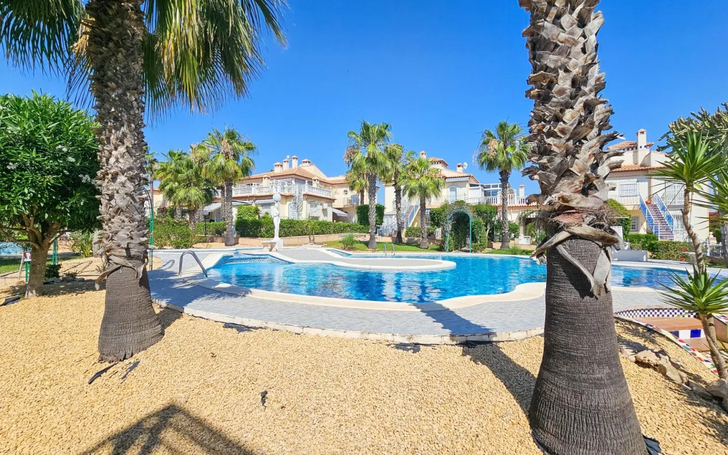 Bungalow Of 90 M² In Orihuela Costa