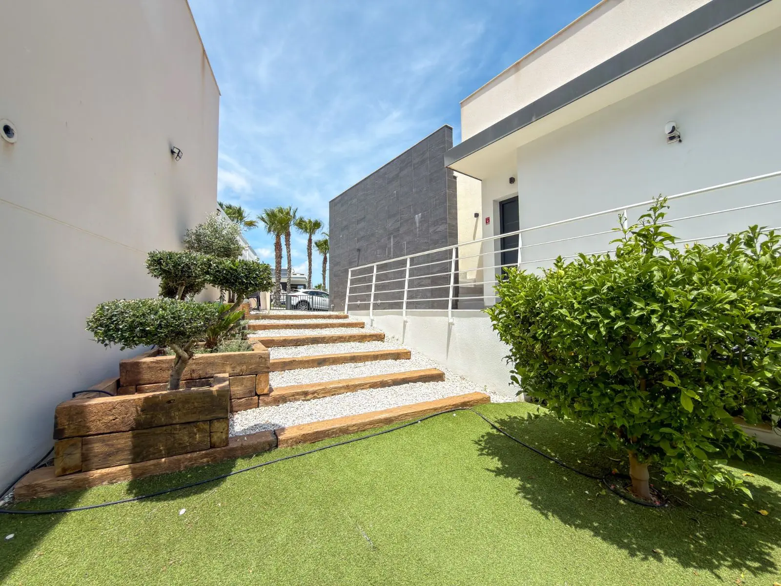 Villa Of 200 M² In San Miguel De Salinas, Spain