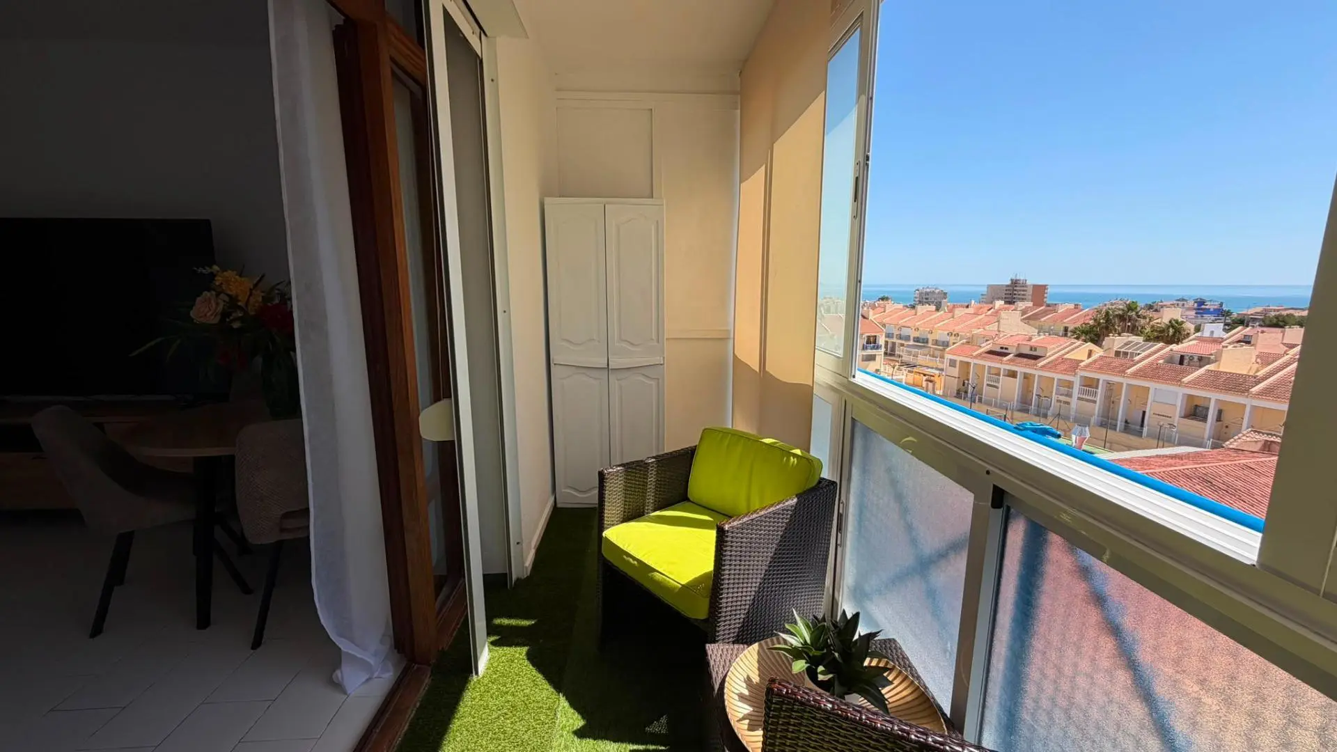 Apartment Of 63 M² In Torrevieja, Spain