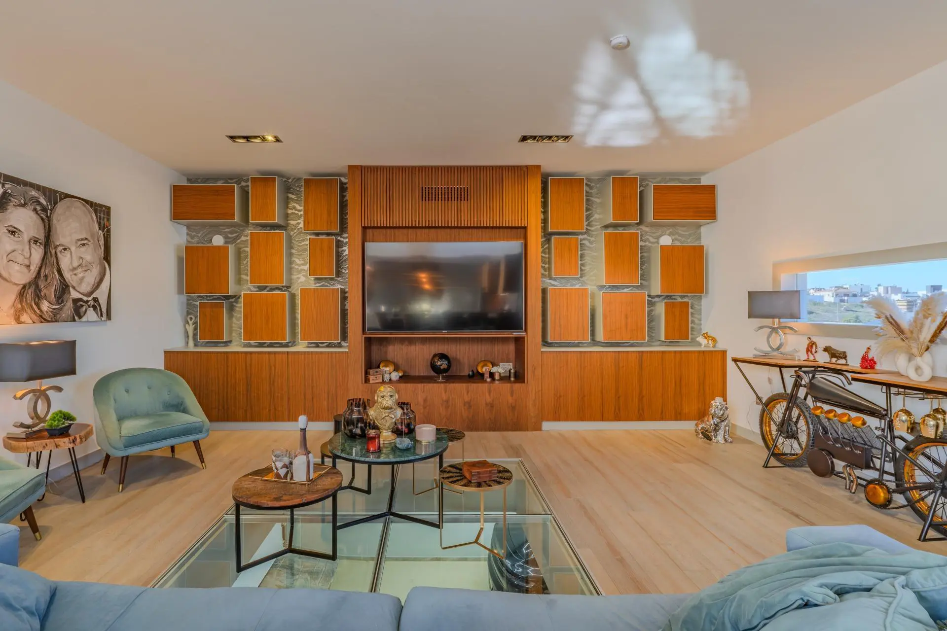 Villa Of 544 M² In Benijofar