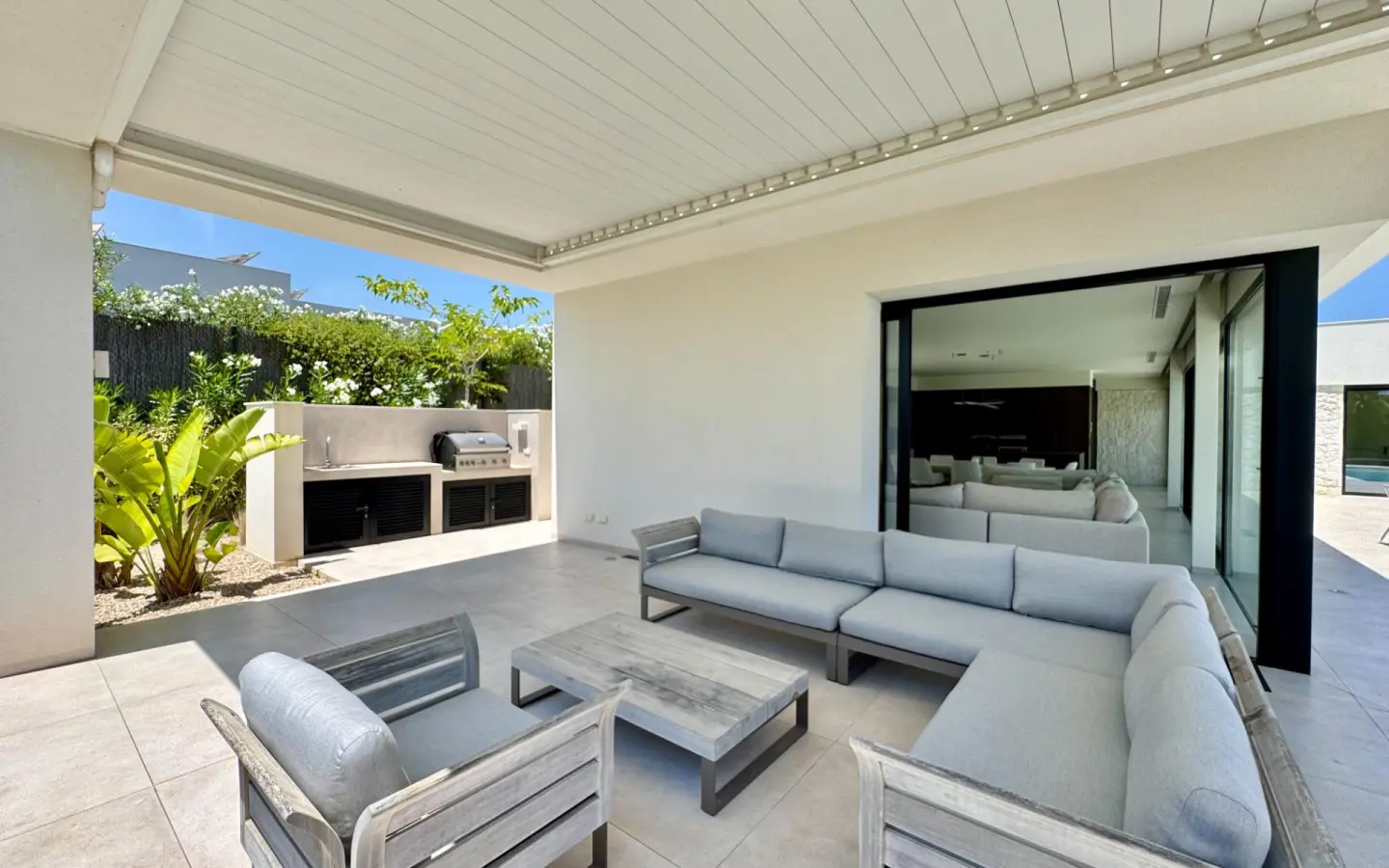 Villa Of 369 M² In Orihuela, Spain