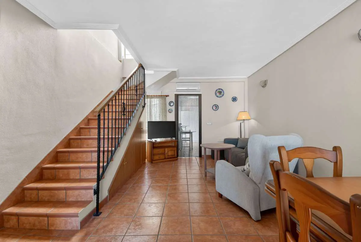 Villa Of 256 M² With A Garden In Lo Pagan