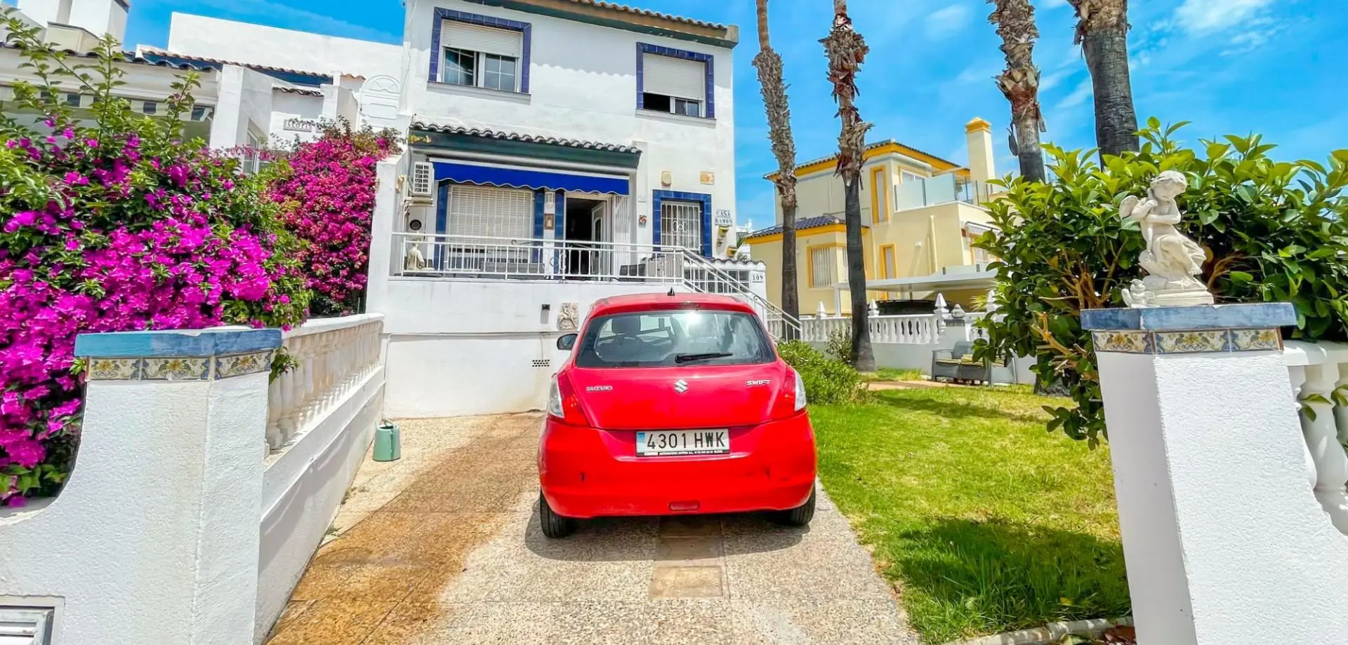 Terraced House Of 100 M² In Orihuela Costa, Spain