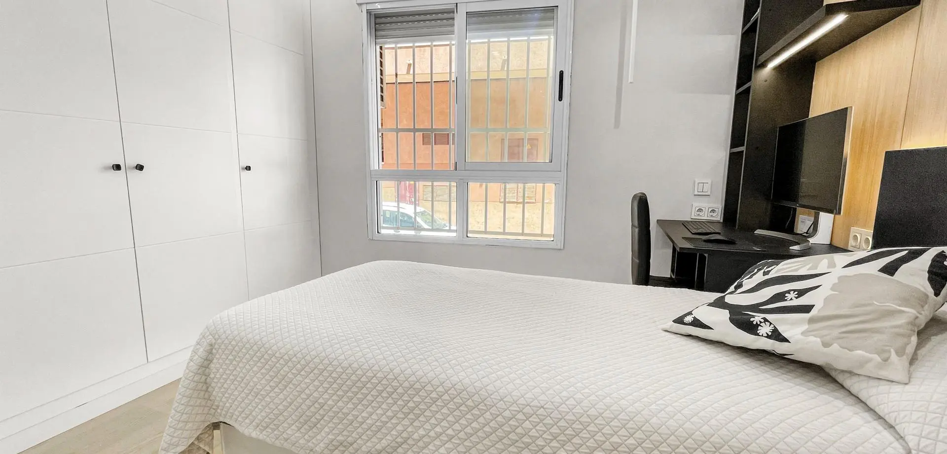 Apartment Of 108 M² In Torrevieja, Spain