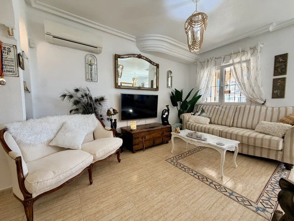 House Of 109 M² In Orihuela Costa, Spain