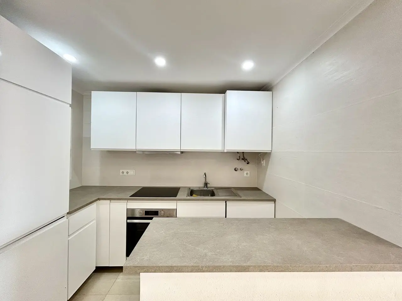 Apartment Of 60 M² In Orihuela Costa, Spain