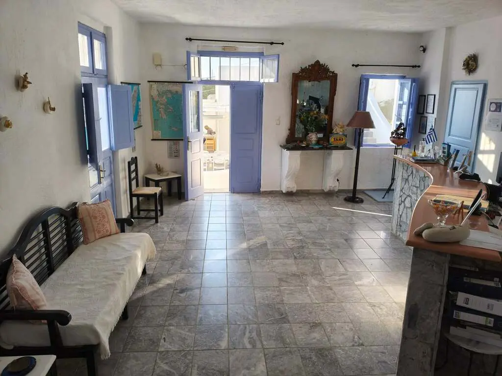 Hotel Of 950 M² In Cyclades