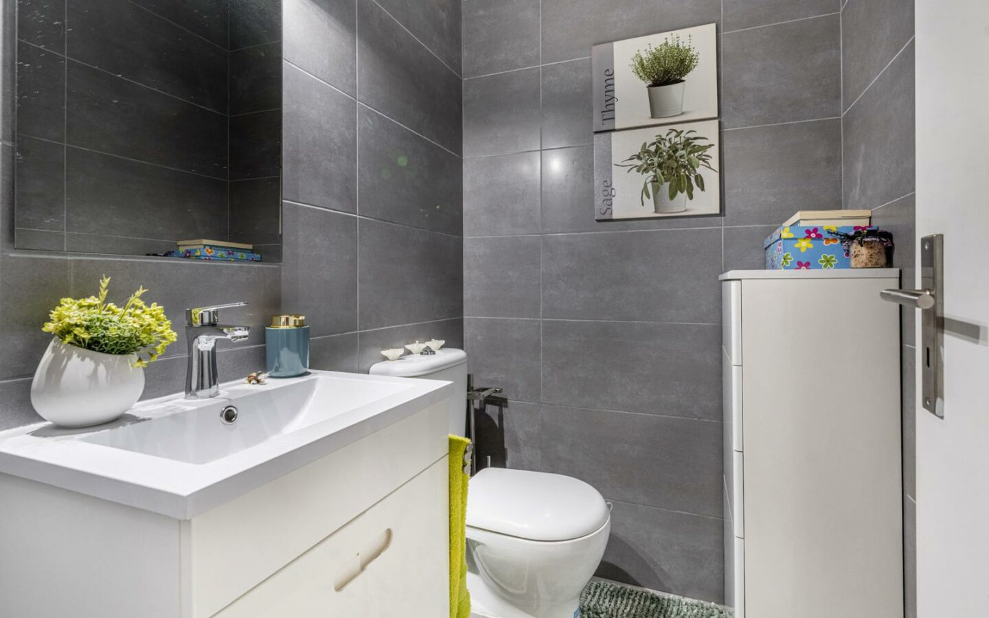 Fully Renovated 3-bedroom Apartment In Braga