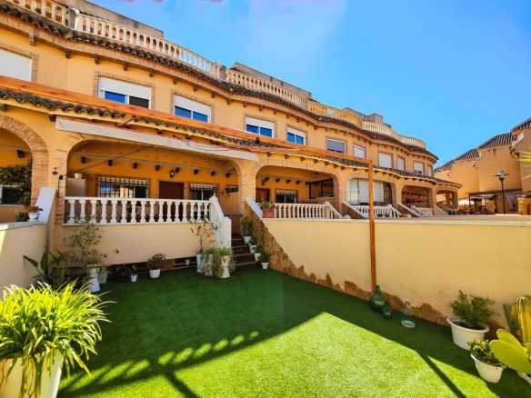 House Of 108 M² In Guardamar Del Segura, Spain