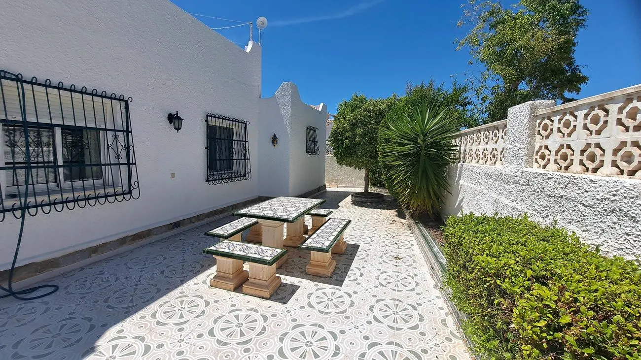 Villa Of 173 M² In San Miguel De Salinas