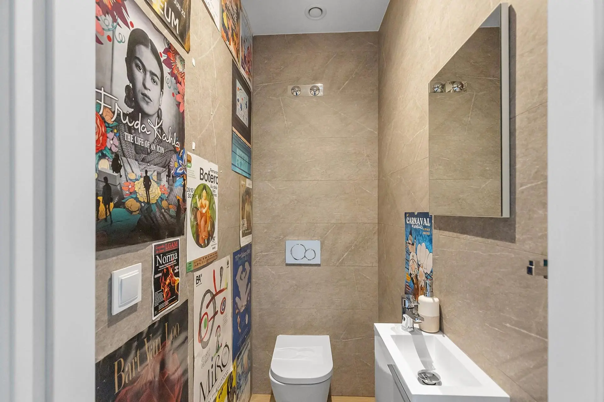Villa Of 144 M² With None In Benijofar, Spain