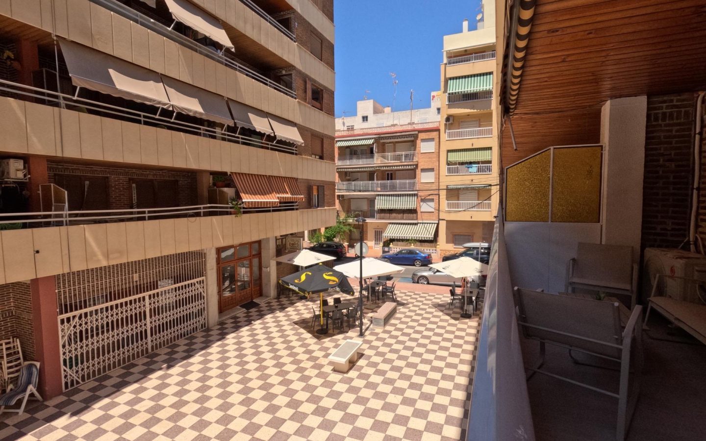 Apartment Of 91 M² In Torrevieja, Spain
