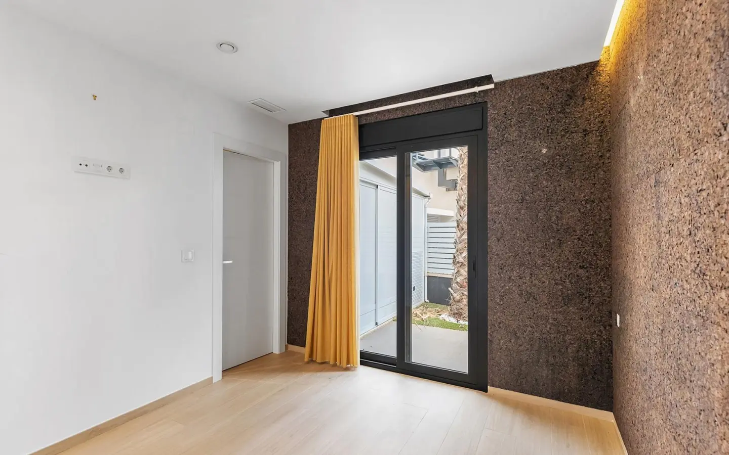 Villa Of 144 M² With None In Benijofar, Spain