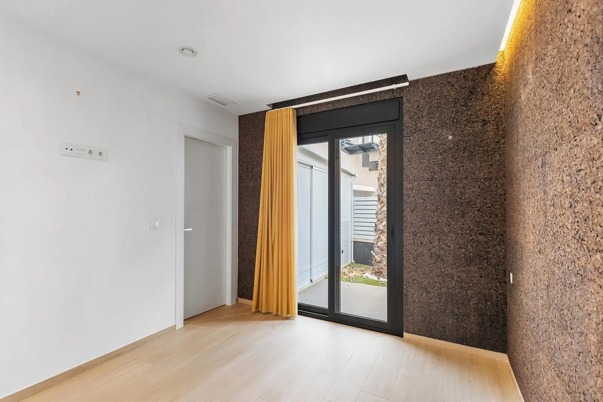 Villa Of 144 M² With None In Benijofar, Spain