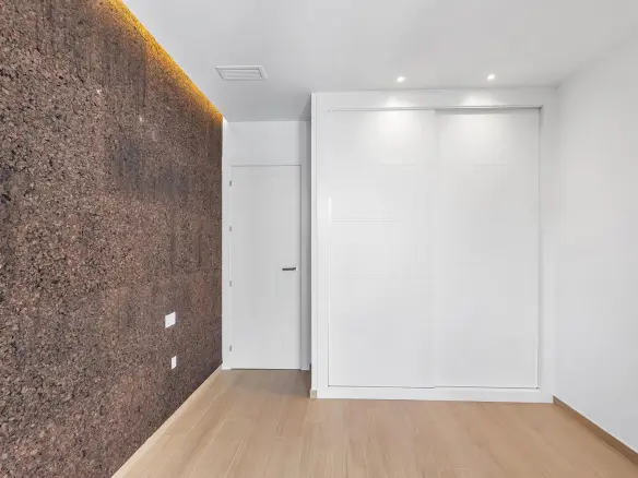 Villa Of 144 M² With None In Benijofar, Spain