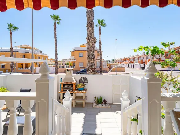3-bedroom Townhouse In Rojales, Spain (126 M²)