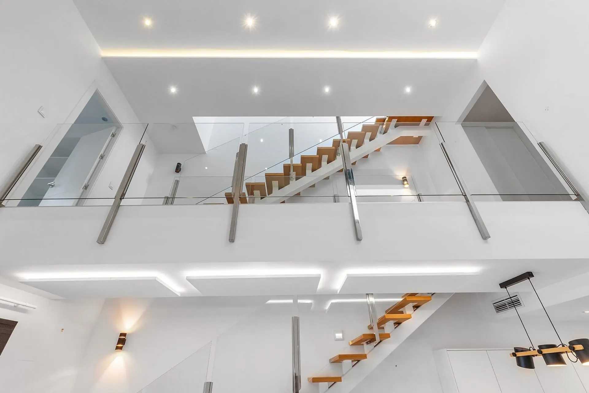 Villa Of 144 M² With None In Benijofar, Spain