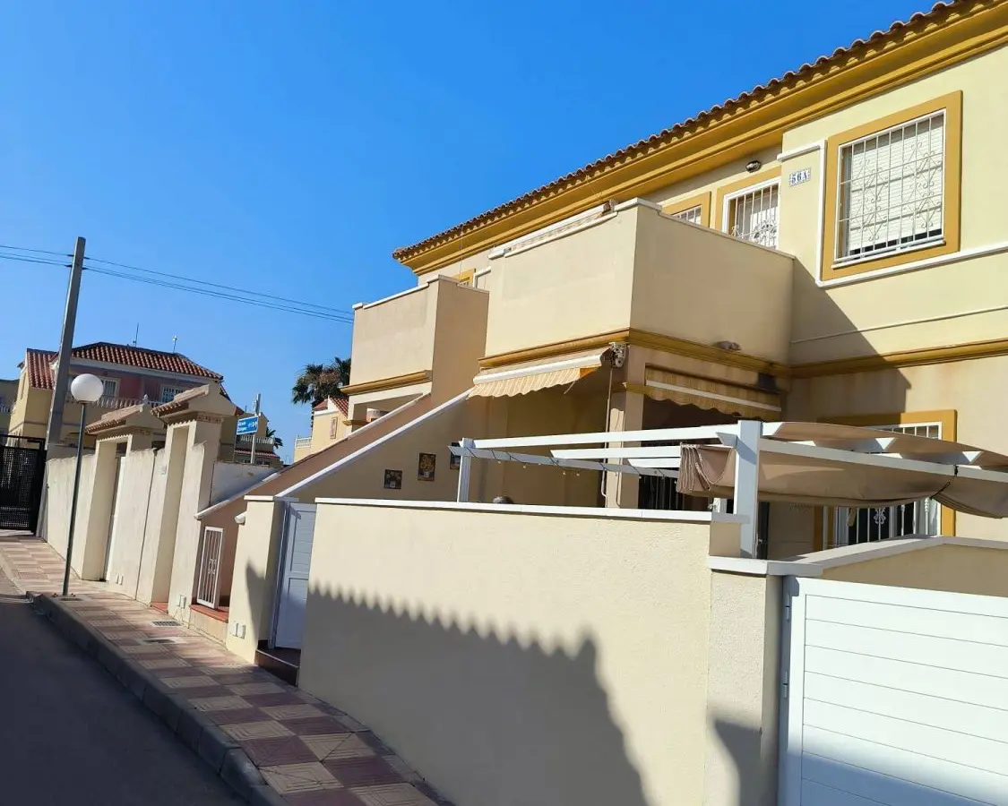 2-bedroom Bungalow In Orihuela Costa, Spain (60 M²)