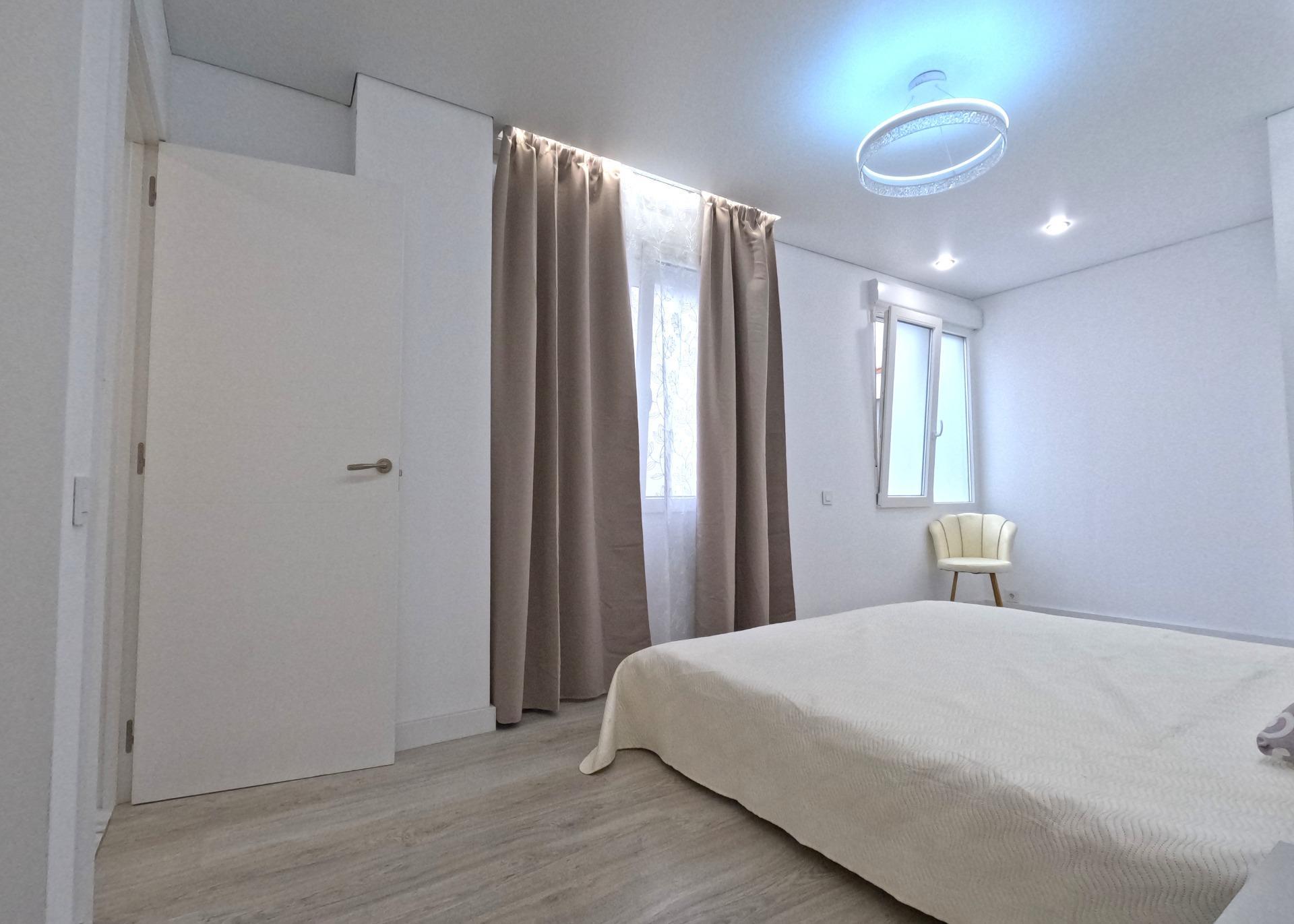 Apartment Of 91 M² In Torrevieja, Spain