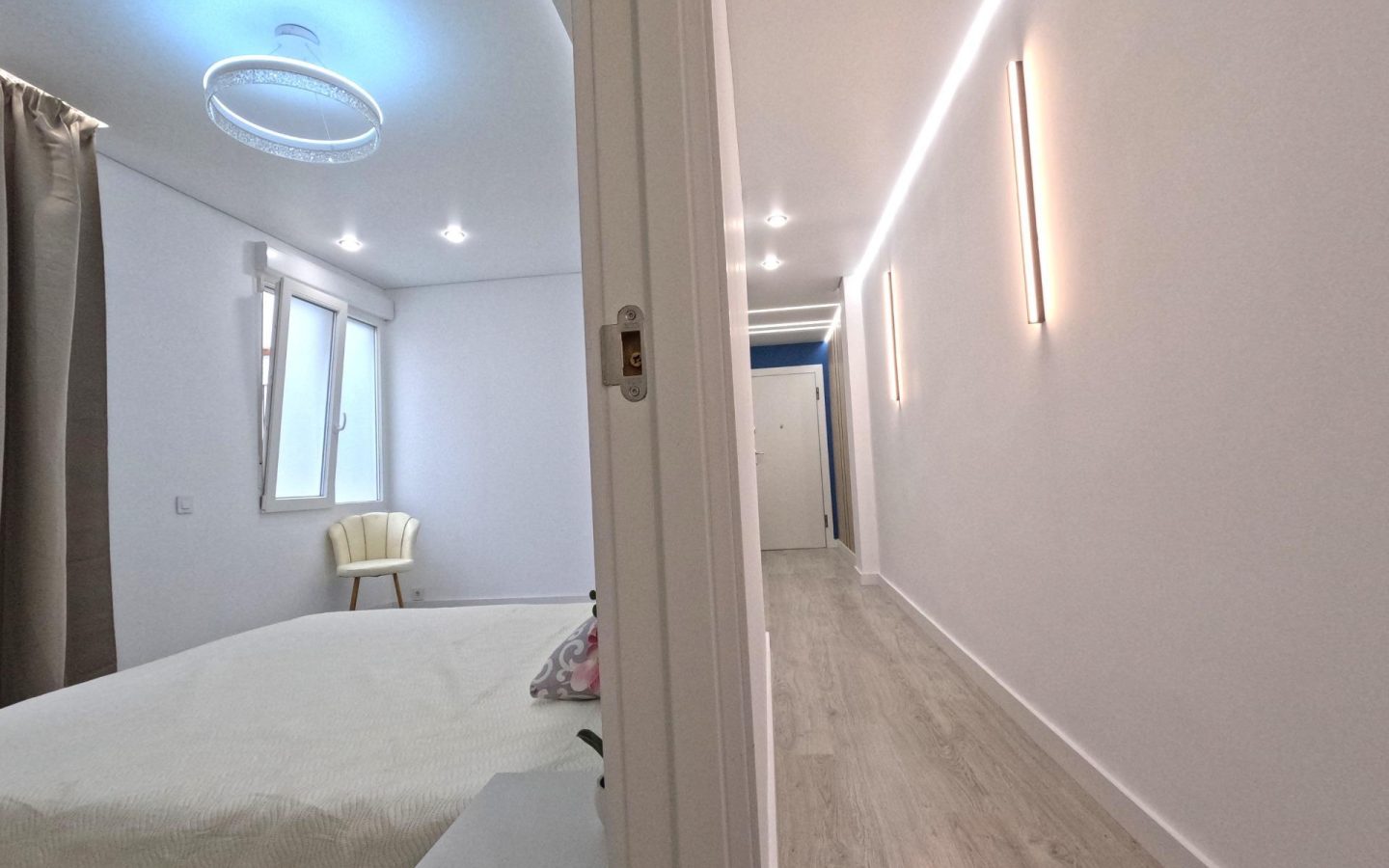 Apartment Of 91 M² In Torrevieja, Spain