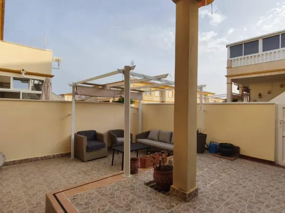 2-bedroom Bungalow In Orihuela Costa, Spain (60 M²)