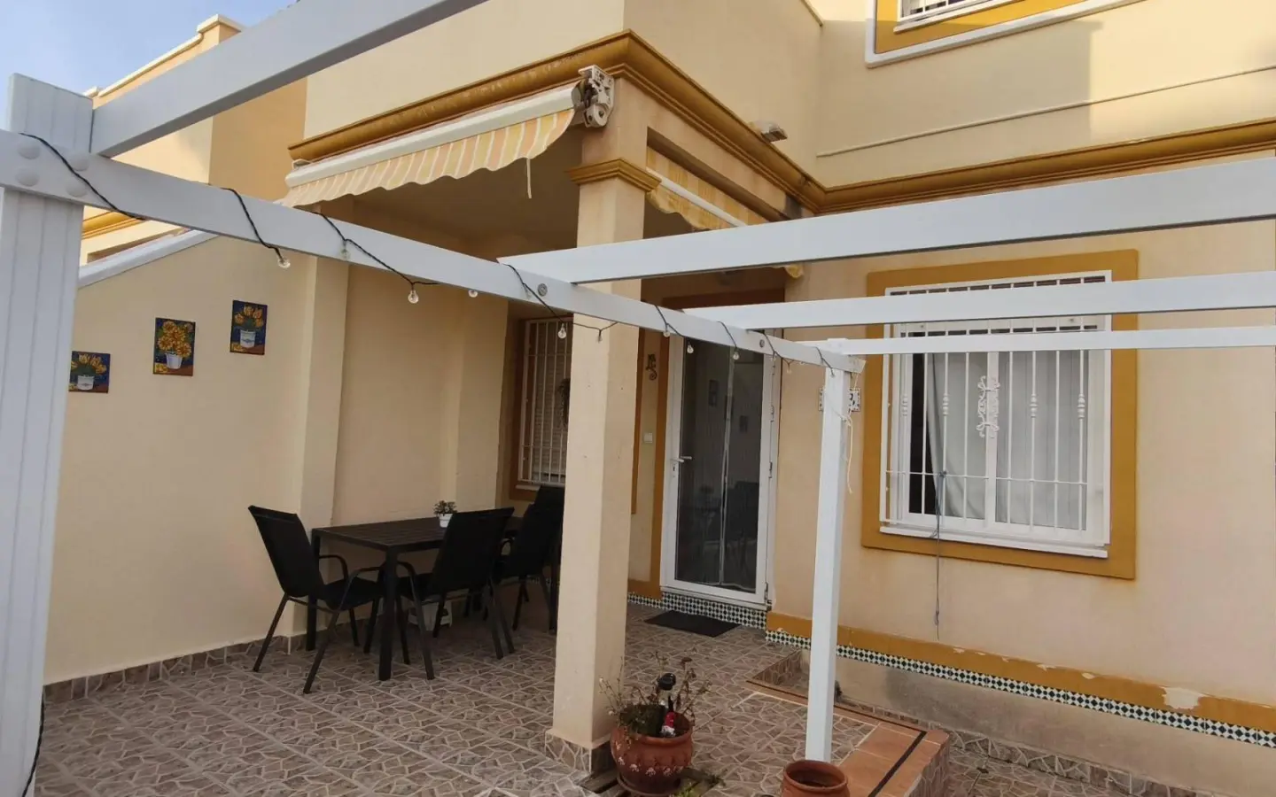 2-bedroom Bungalow In Orihuela Costa, Spain (60 M²)