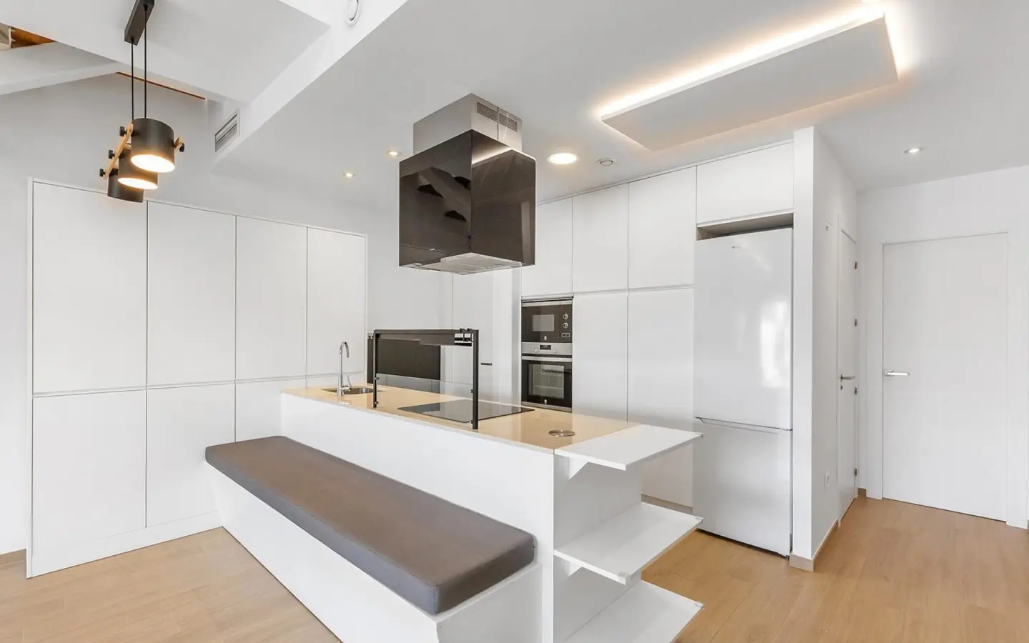 Villa Of 144 M² With None In Benijofar, Spain