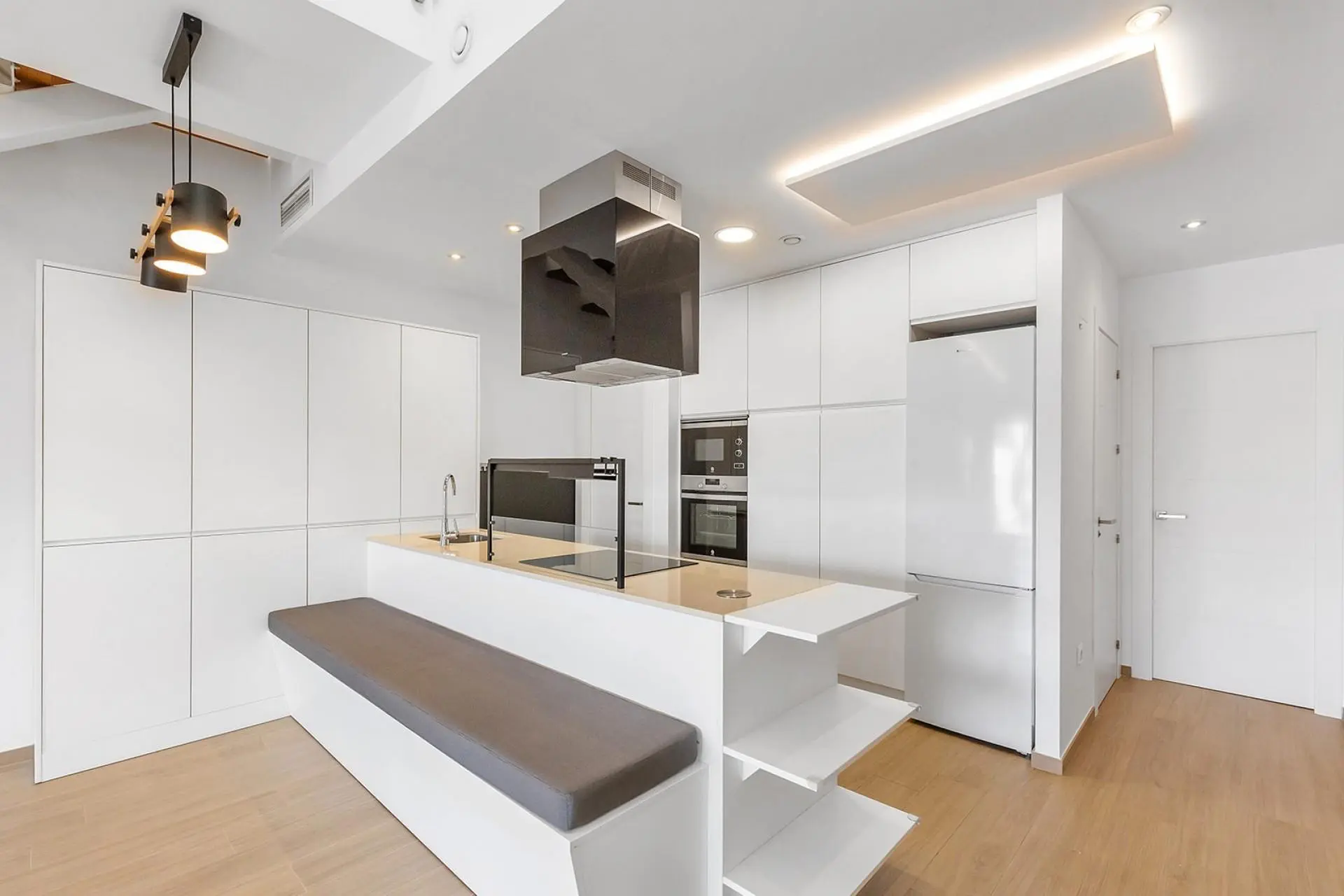 Villa Of 144 M² With None In Benijofar, Spain