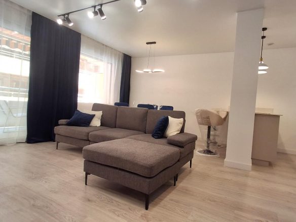 Apartment Of 91 M² In Torrevieja, Spain