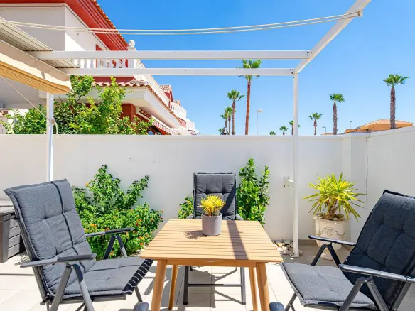 3-bedroom Townhouse In Rojales, Spain (126 M²)