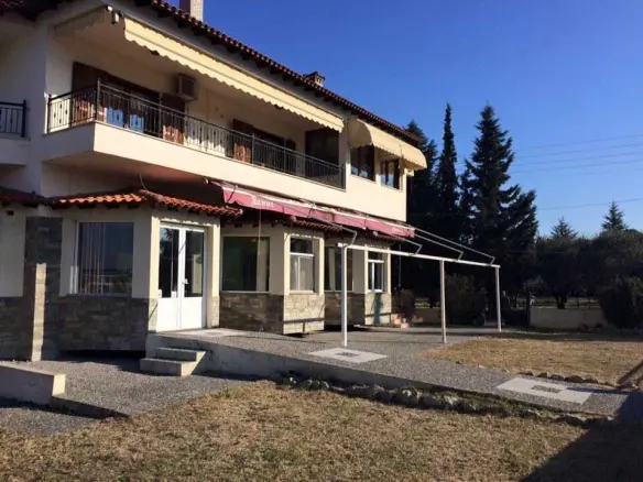 Building In Thermi, Greece (1.242 M²)