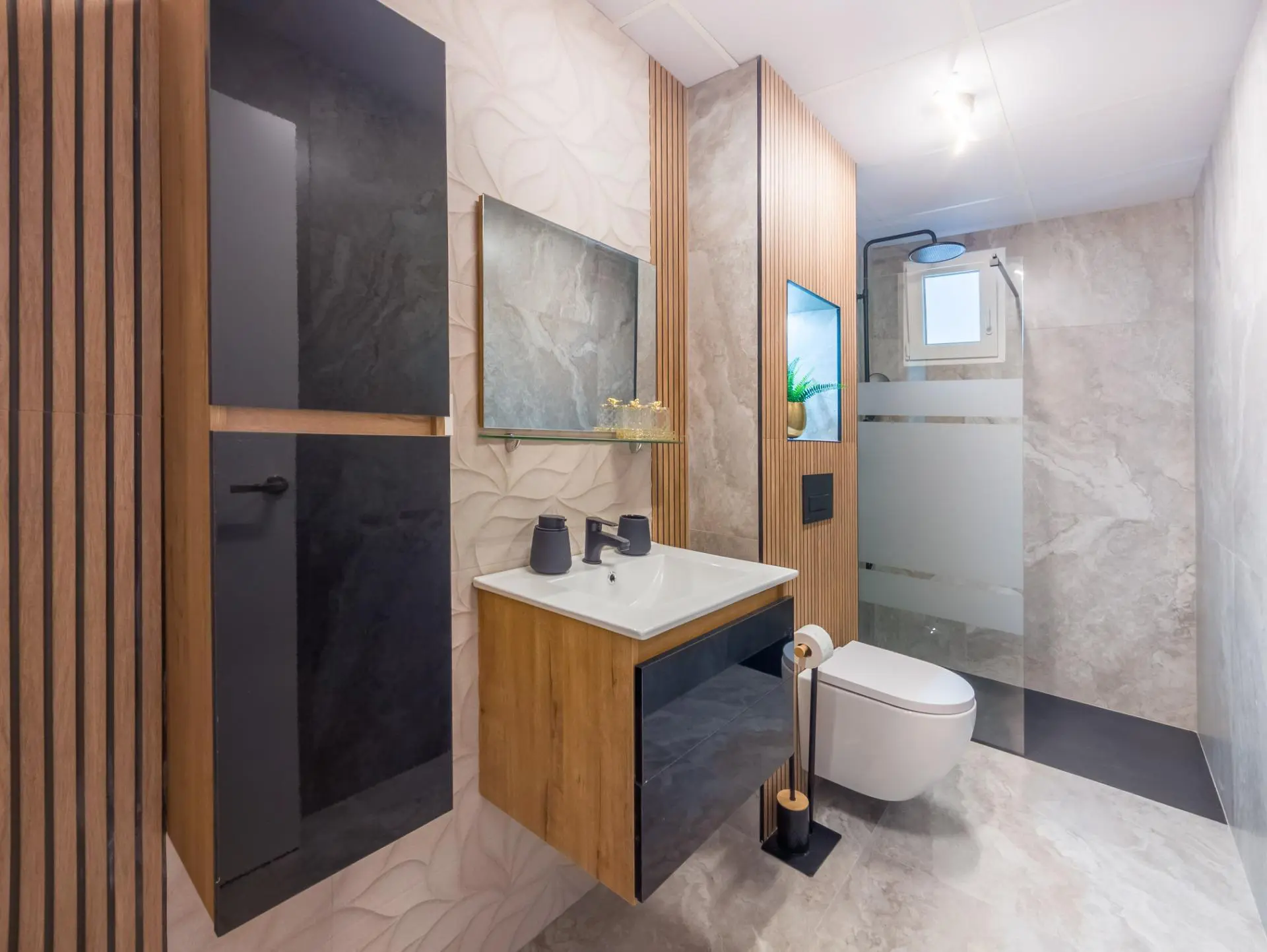 Apartment Of 115 M² In Torrevieja, Spain