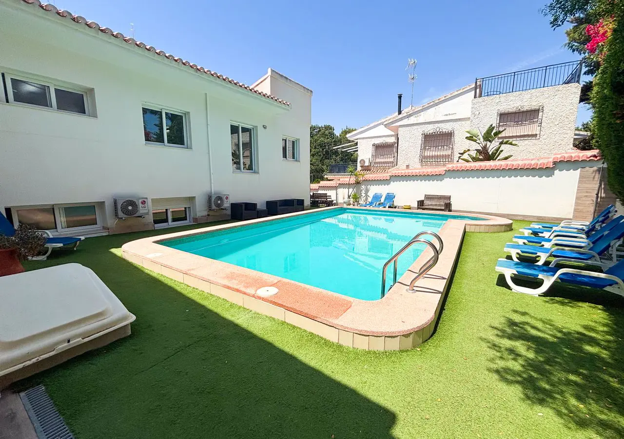 Villa Of 512 M² With Garden In Orihuela Costa, Spain