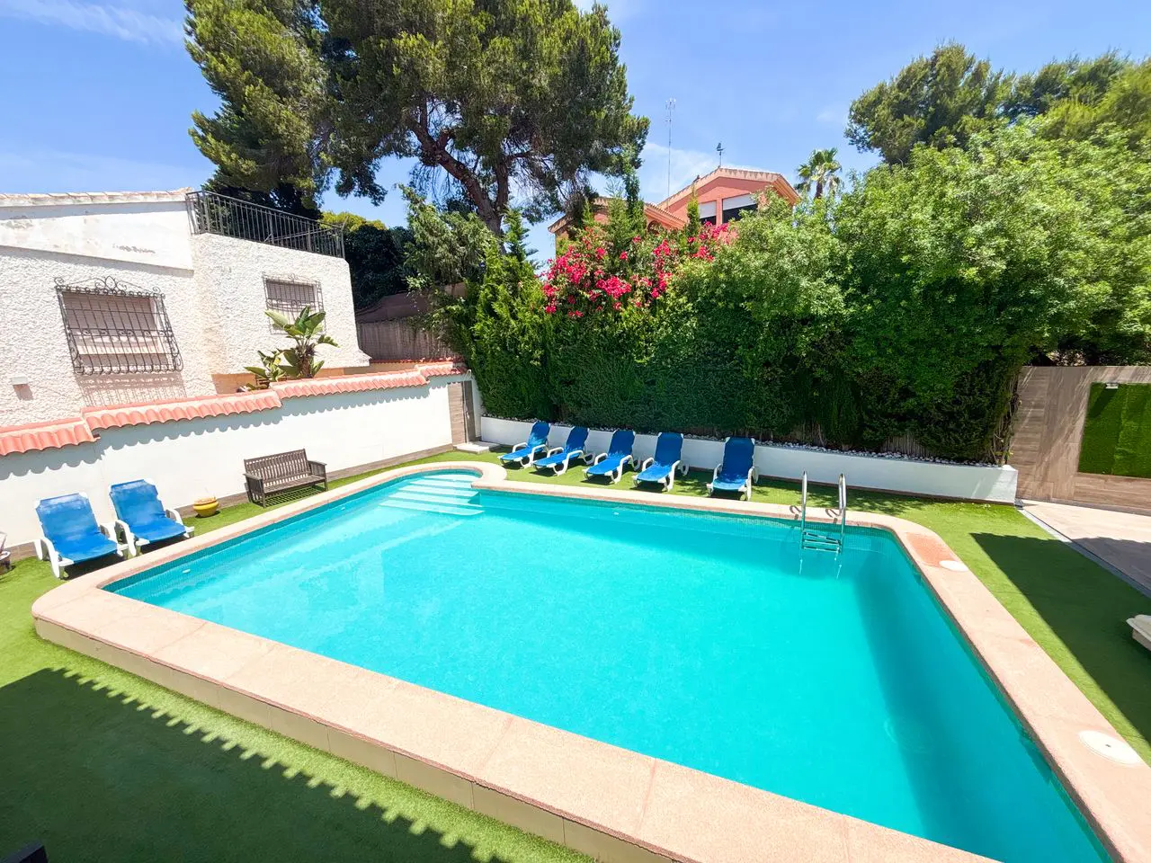 Villa Of 512 M² With Garden In Orihuela Costa, Spain