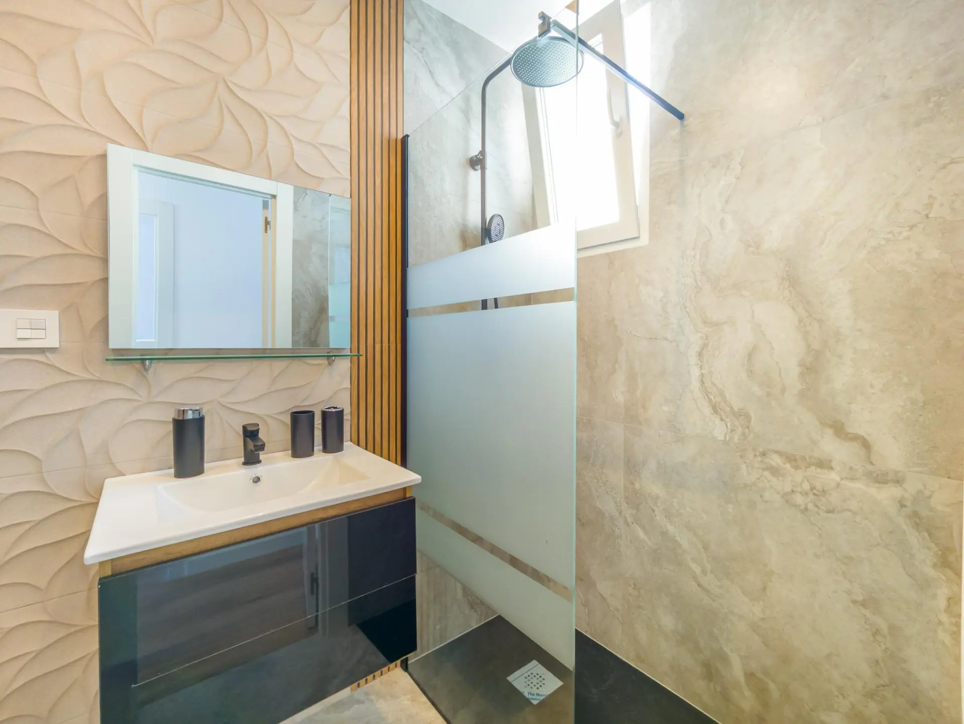 Apartment Of 115 M² In Torrevieja, Spain
