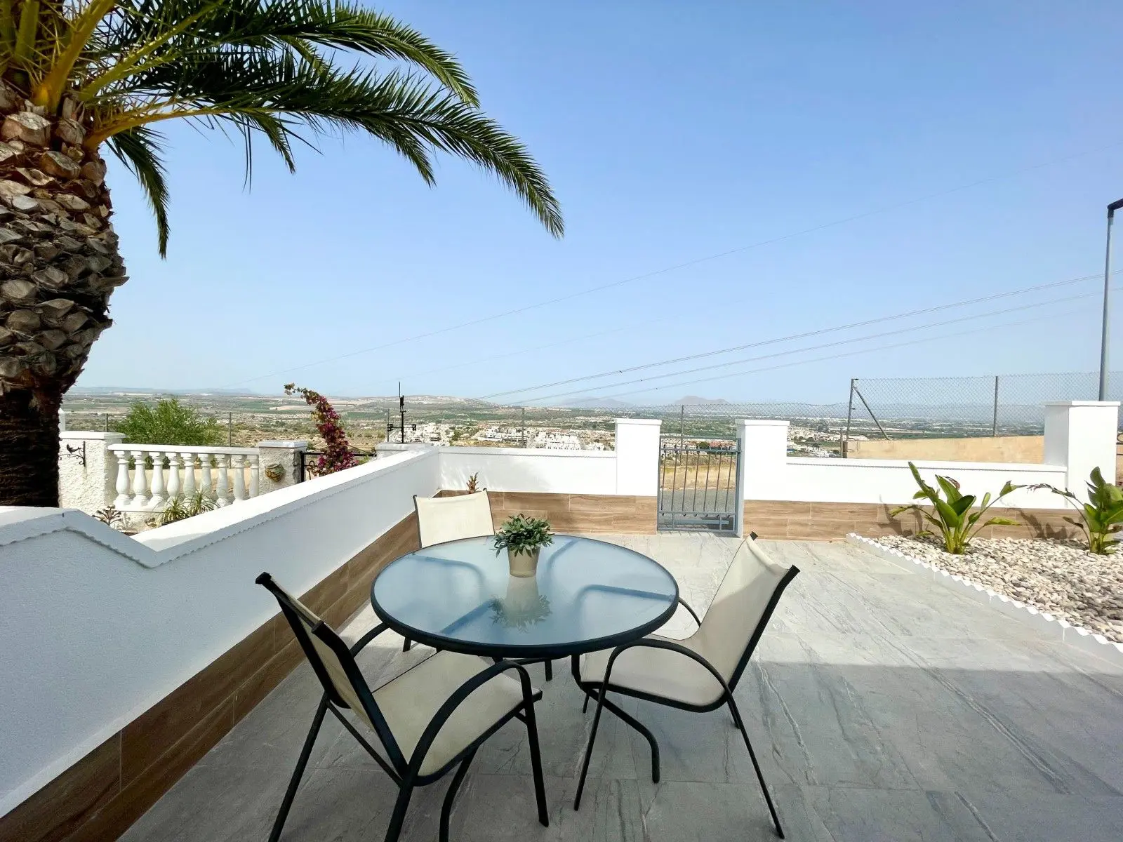 Bungalow Of 80 M² With [features] In Almoradi, Spain