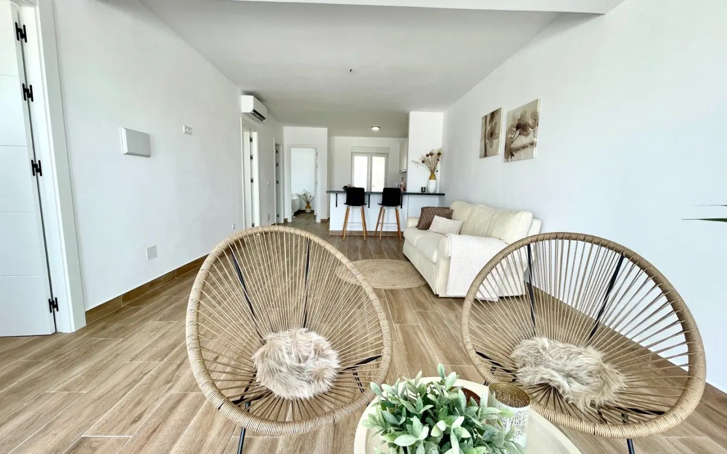 Bungalow Of 80 M² With [features] In Almoradi, Spain