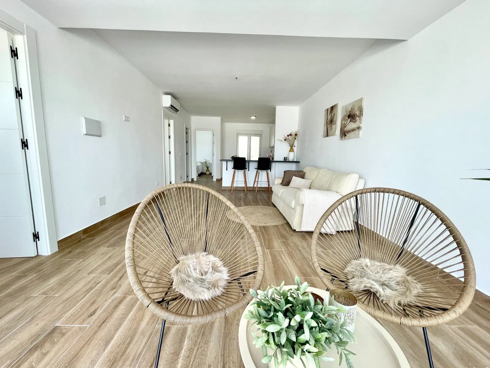 Bungalow Of 80 M² With [features] In Almoradi, Spain