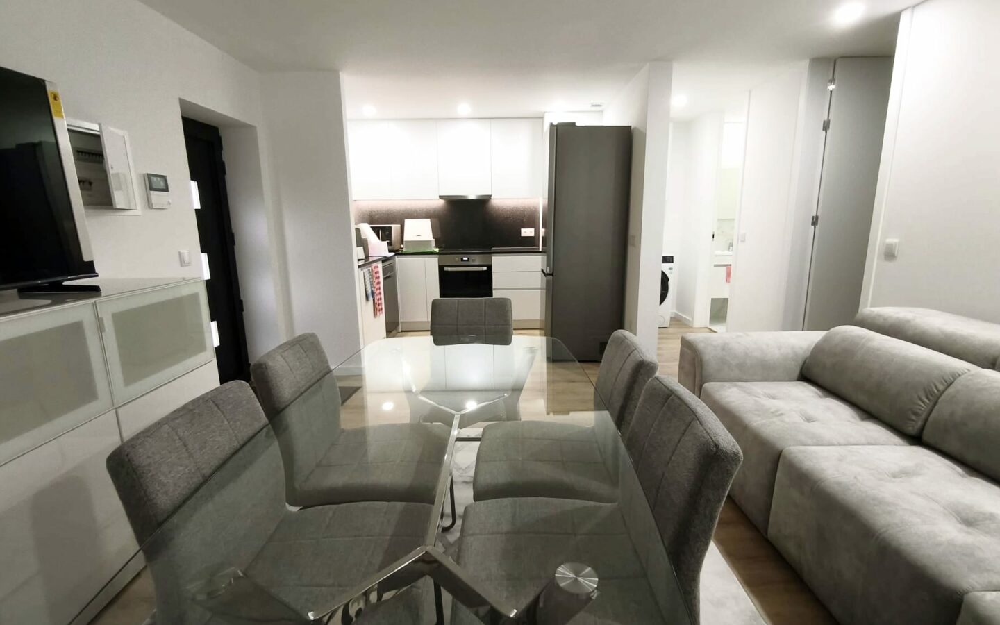 New 1-bedroom Apartment With Large Private Terrace And Stunning Views In Travassos – Póvoa De Lanhoso (portugal)