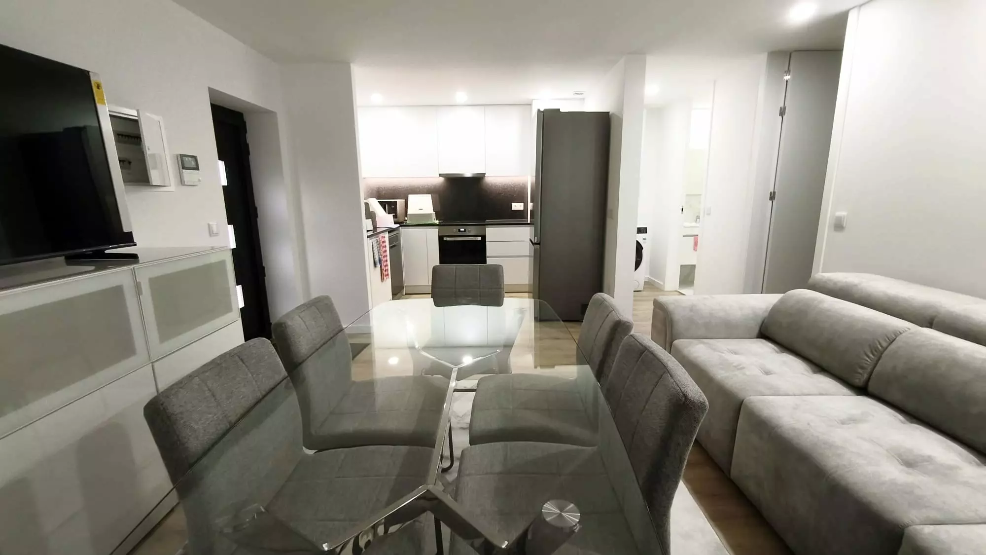 5 New 1-bedroom Apartment With Large Private Terrace And Stunning Views In Travassos – Póvoa De Lanhoso (portugal)