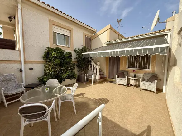 Semi-detached House Of 90 M² With Sea View In Orihuela Costa, Spain