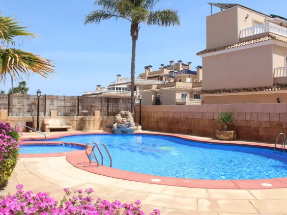 Villa Of 98 M² In Orihuela Costa, Spain
