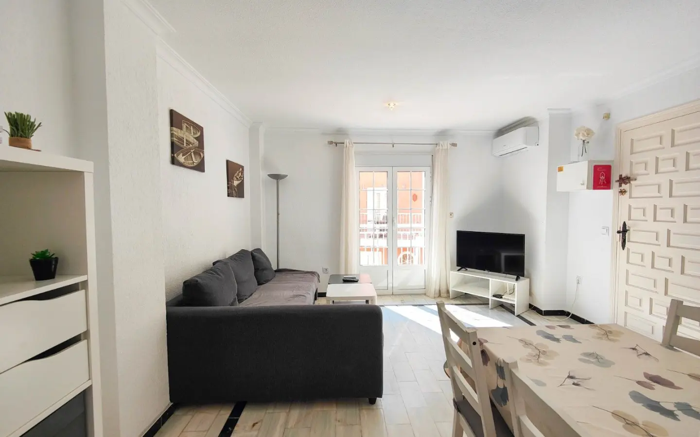 2-bedroom Penthouse In Torrevieja, Spain (87 M²)