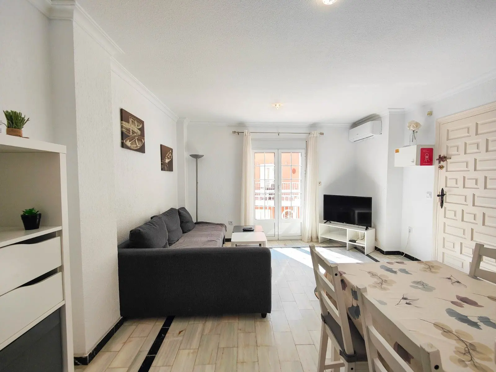 Penthouse Of 87 M² In Torrevieja, Spain