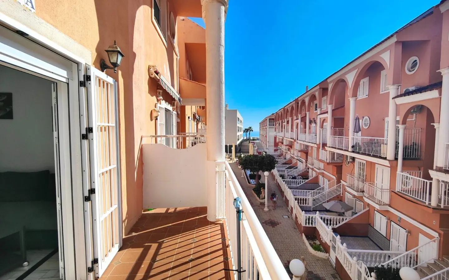 2-bedroom Penthouse In Torrevieja, Spain (87 M²)