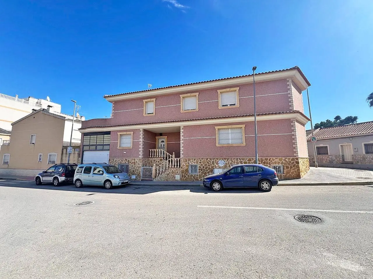 Villa Of 322 M² In Formentera Del Segura