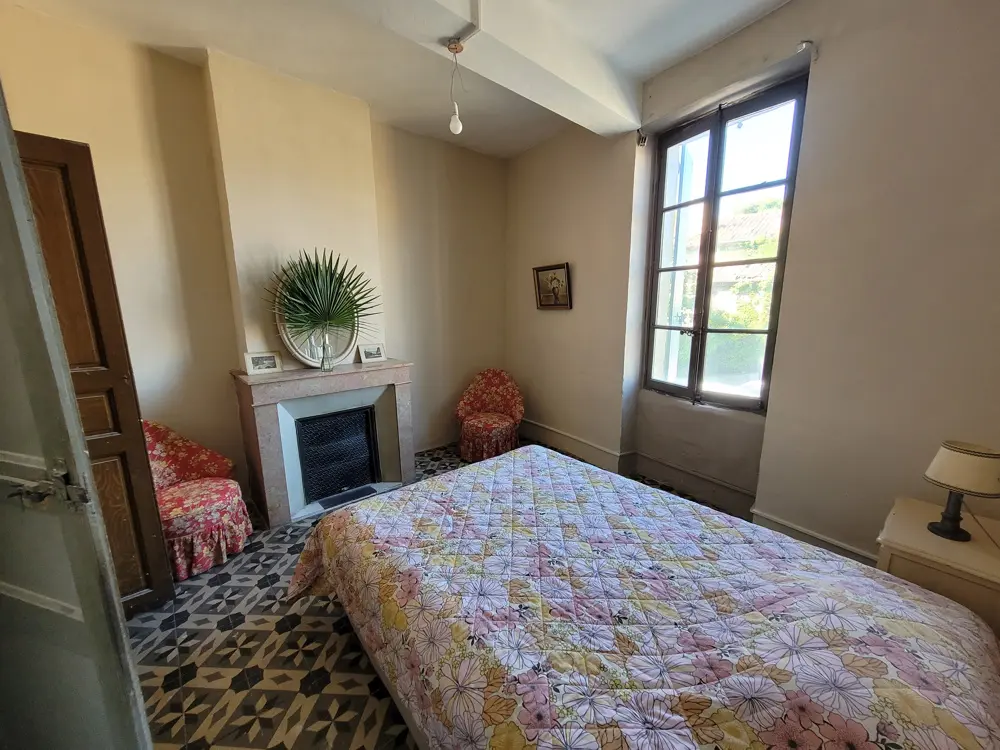 4-bedroom House In Alignan Du Vent, France (146 M²)