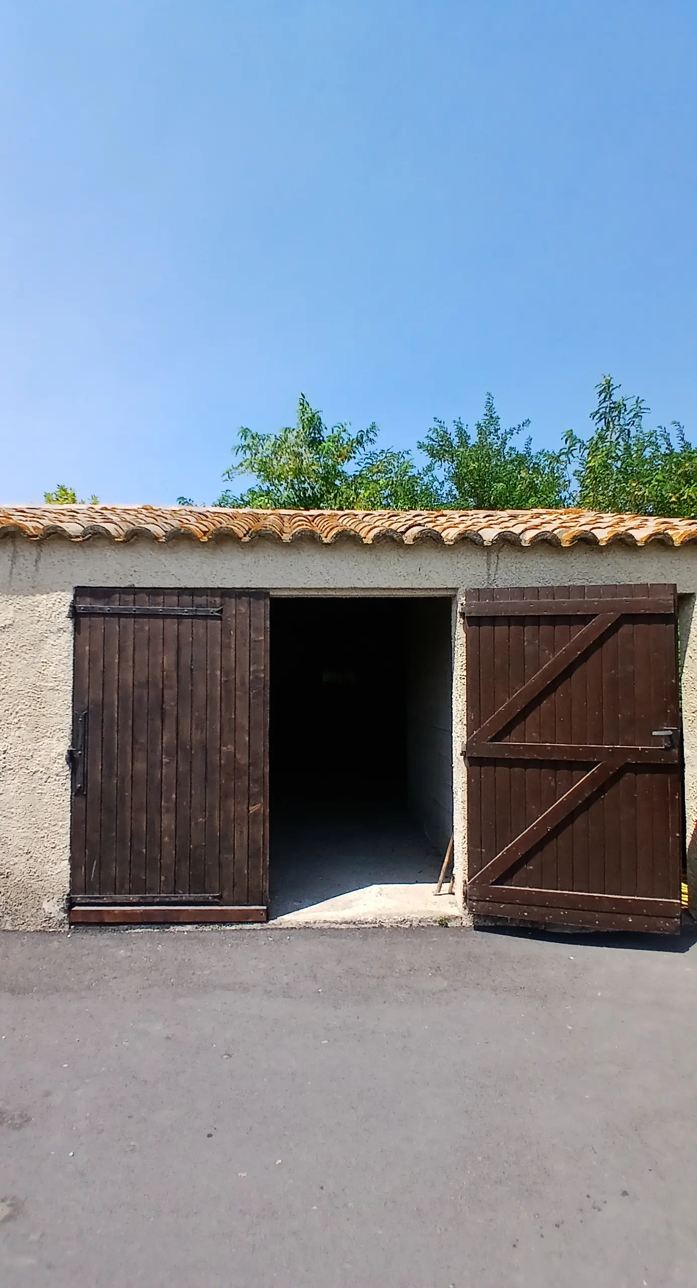 Apartment Of 98 M² In Capestang, France